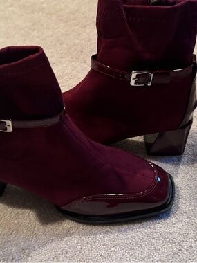 Women’s Burgundy Ankle Boots with Patent Accents size 9